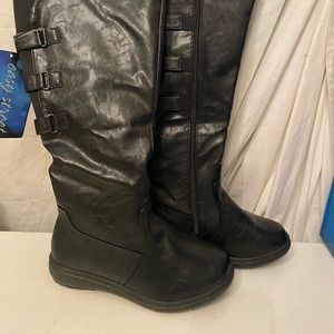 - Easy Street black wide calf kneehigh boots 8WW